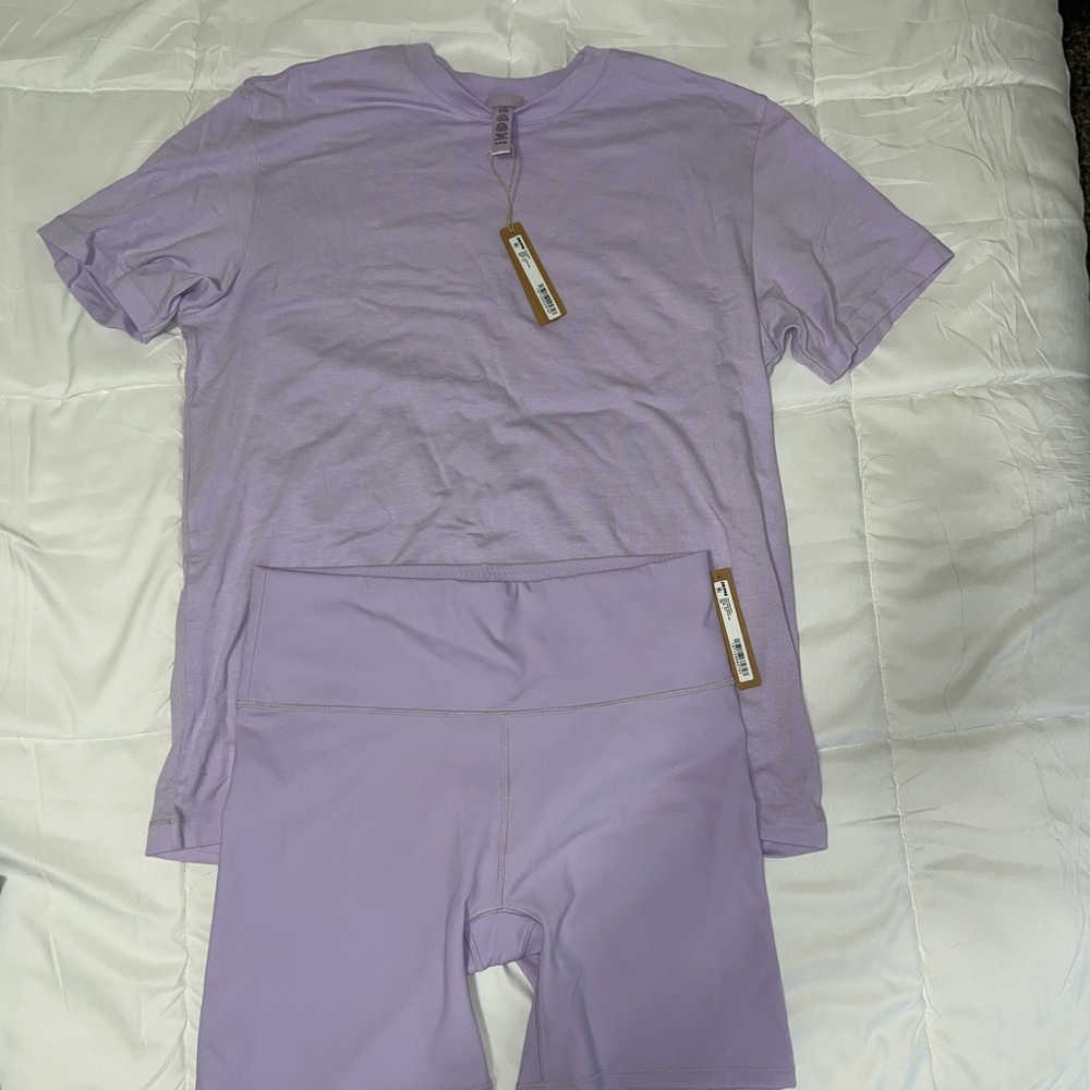 SKIMS Lavender Short Sleeve Tee